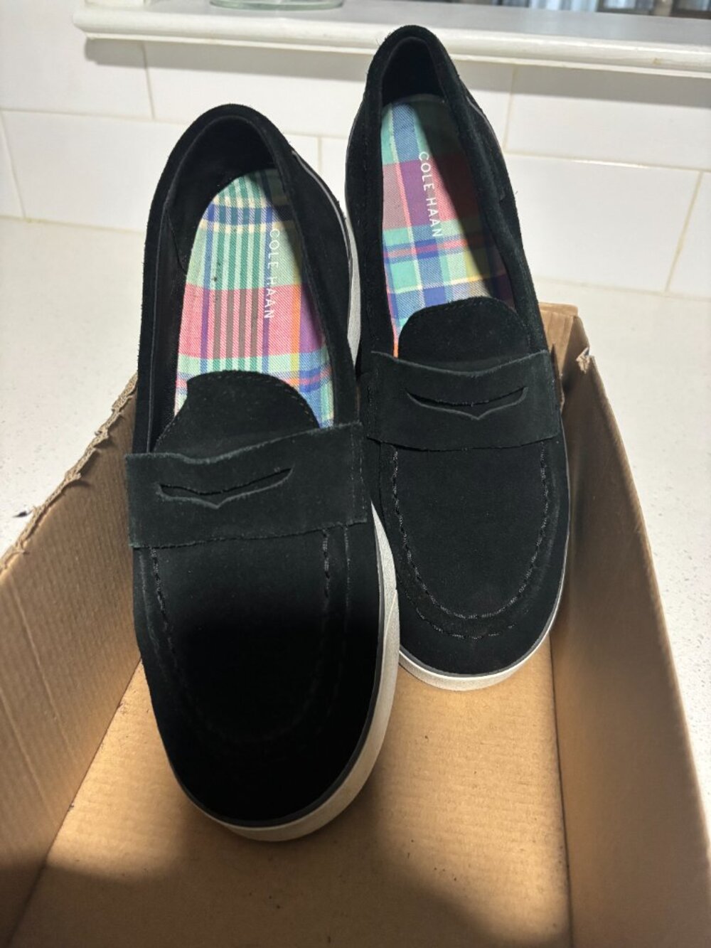 EUC Cole Haan black Nantcket 2.0 penny loafer 8M